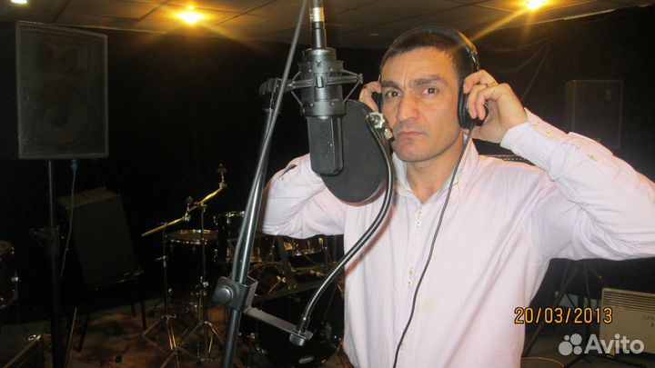 Азербайджанский певец, музыкант, диджей, DJ, клави