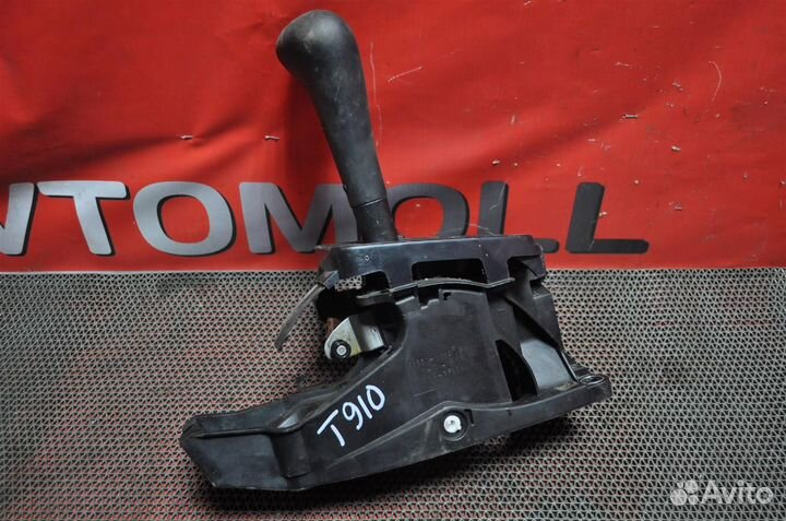 Селектор АКПП toyota avensis ST220