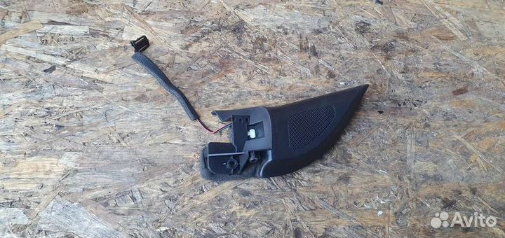 Динамик Volkswagen Golf V 2003-2009