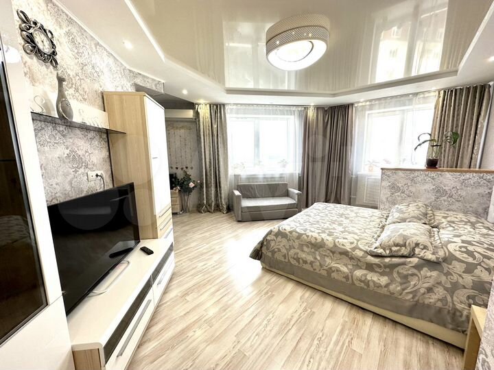 2-к. квартира, 75 м², 7/14 эт.