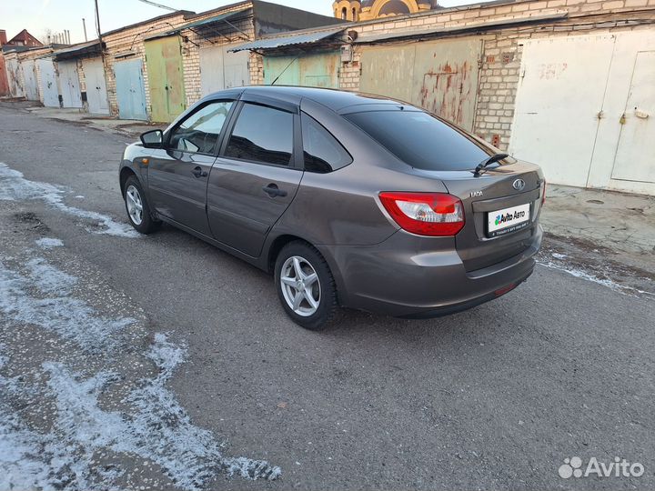 LADA Granta 1.6 МТ, 2017, 134 000 км