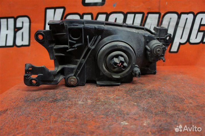 Фара передняя левая Mazda Demio DW3W 1997