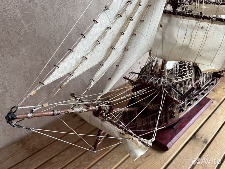 Корабль ручной работы