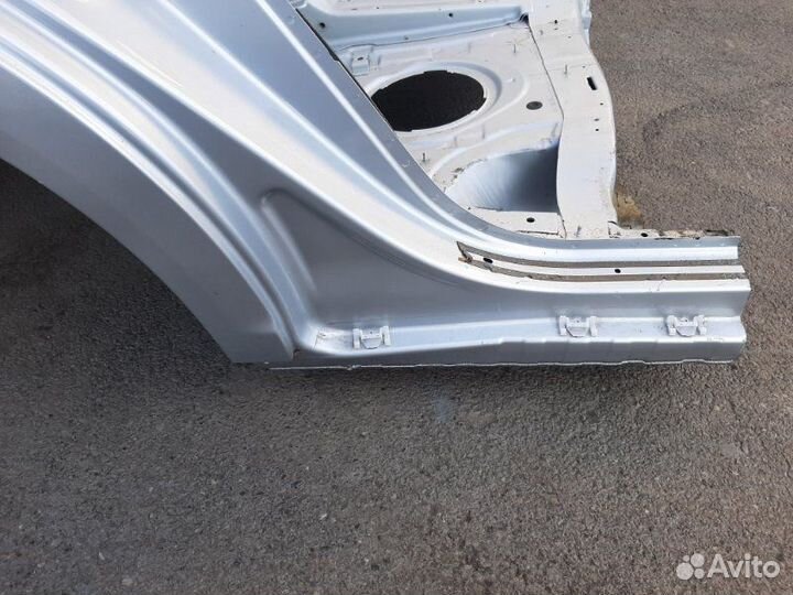 Крыло заднее правое Mercedes-Benz S-Class W221