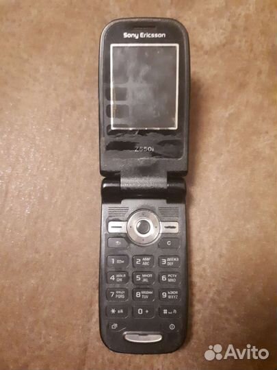 Sony Ericsson Z550i