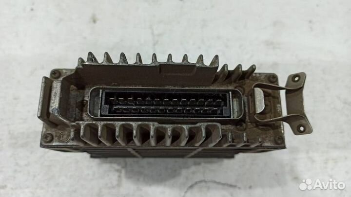 Блок управления двигателем