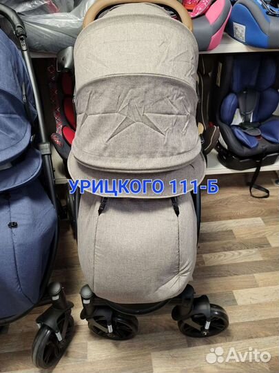 Коляска прогулка новая