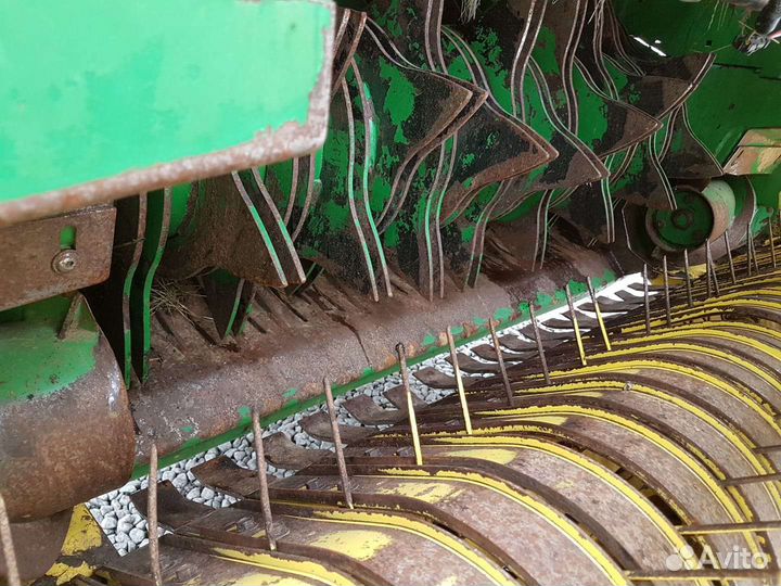 Пресс-подборщик John Deere 592, 2002