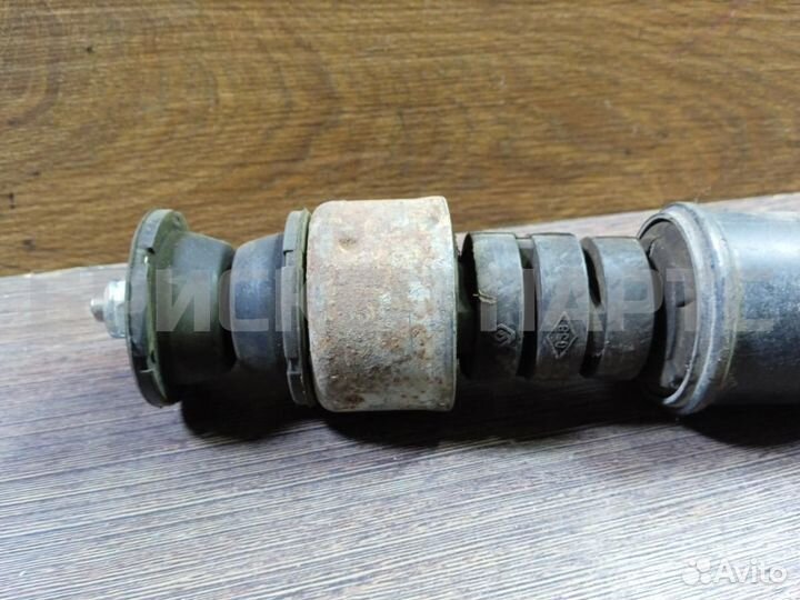 Стойка аморт левая Рено Клио / Симбол Симбол II