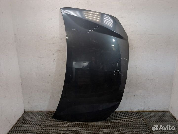 Капот SsangYong Rodius, 2009