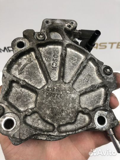 Вакуумный насос land rover freelander 2 2.2TD4