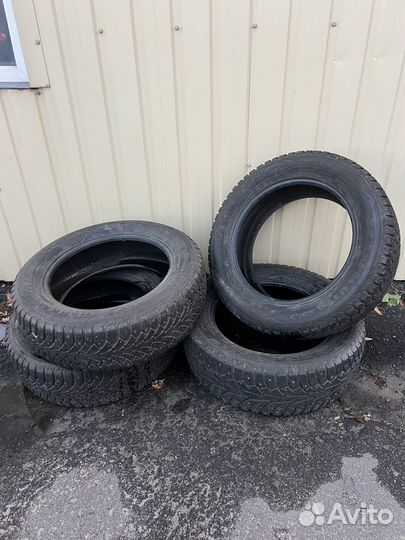 Nokian Tyres Hakkapeliitta LT 235/60 R18