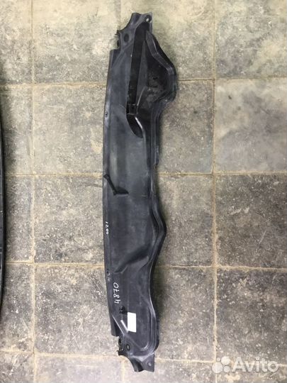 Панель верхняя водосток под жабо астра j