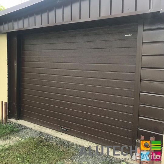 Секционные ворота для гаража alutech