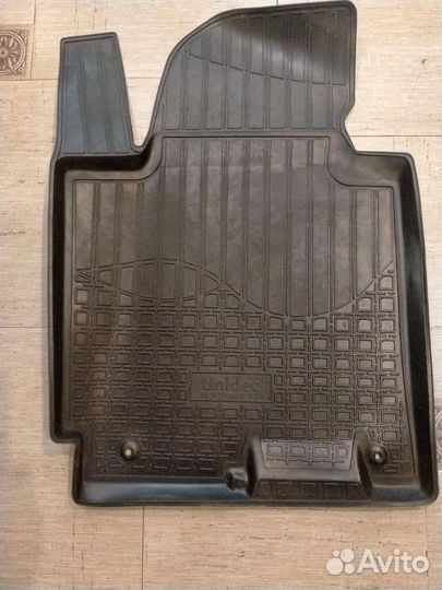 Автомобильные коврики резиновые