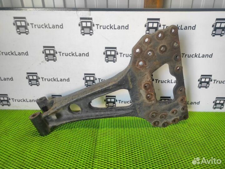 Кронштейн реактивной тяги Man Tgx