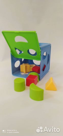 Развивающие игрушки