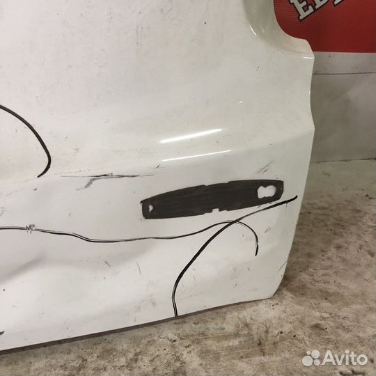 Крышка багажника Jeep Renegade