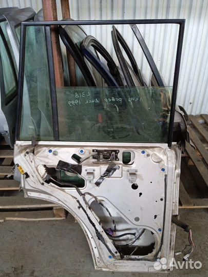 Дверь задняя левая Land Rover Discovery2