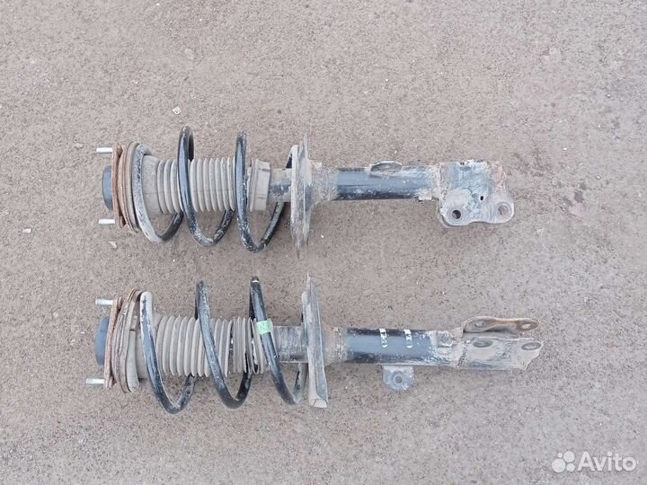 Стойки передние в сборе outlander 3