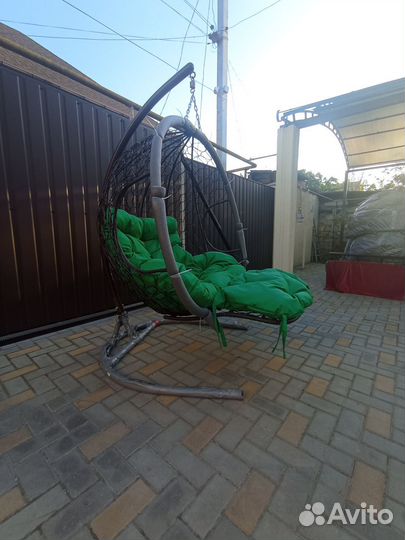 Двухместные подвесные качели