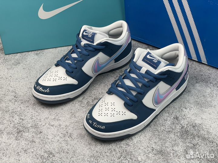 Кроссовки Dunk Low SB One Block AT A Time