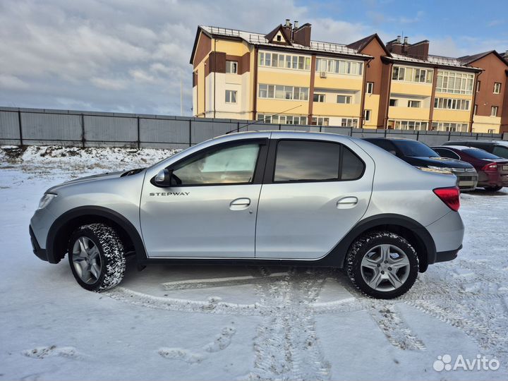 Renault Logan Stepway 1.6 МТ, 2022, 32 000 км