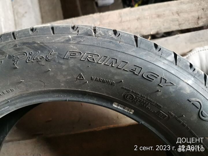 Michelin Pilot Primacy 235/55 R17