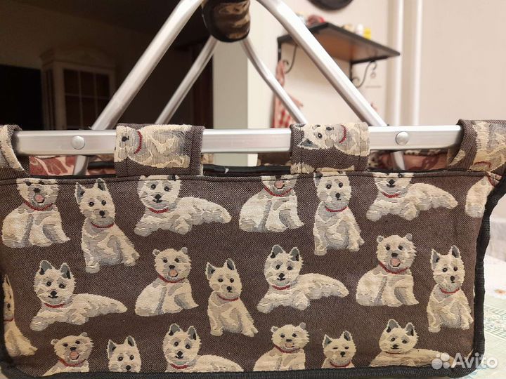 Переноска для кошек и собак