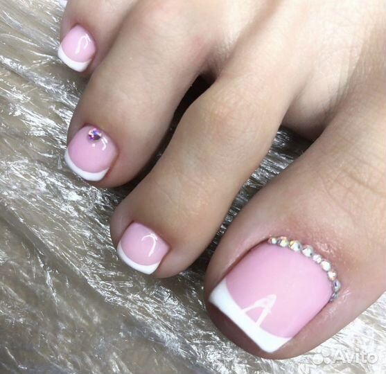 Маникюр,педикюр,наращивание ногтей