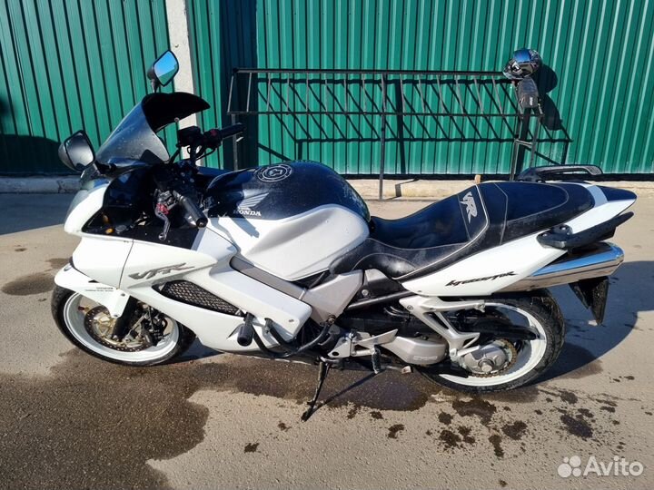 Honda VFR800