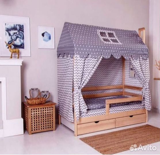 Детская кровать домик