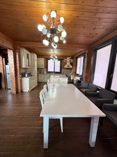 Дом 257,9 м² на участке 3,29 га