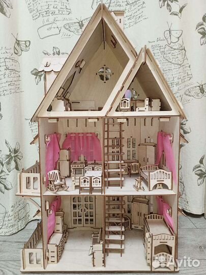 Домик кукольный