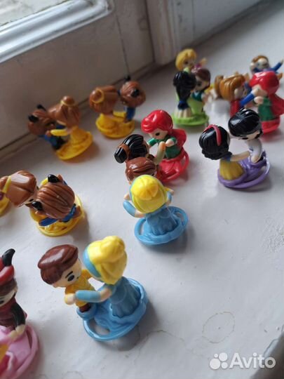 Фигурки Kinder Сюрприз