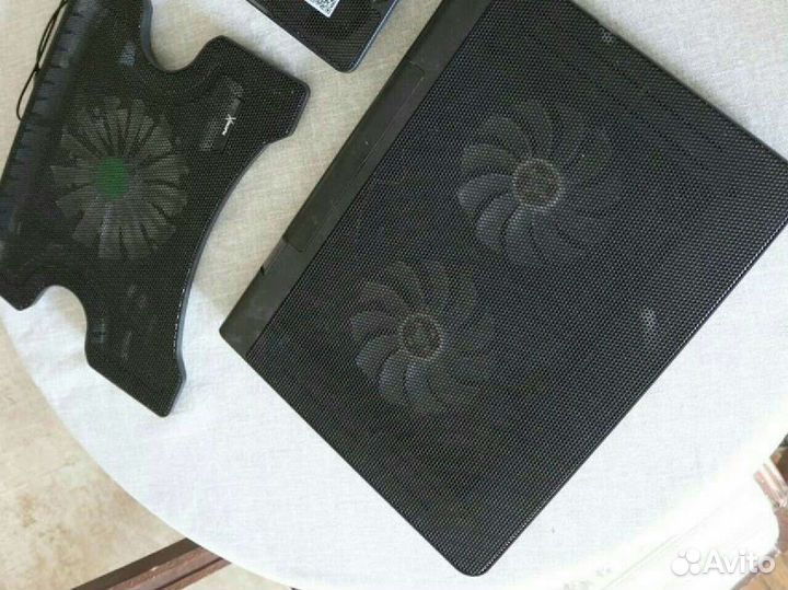 Подставка с охлаждением для ноутбука