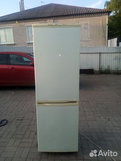 Холодильник