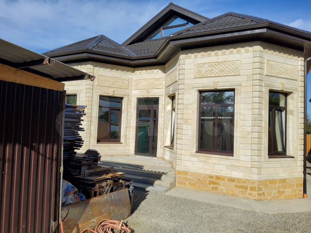 Дом 250 м² на участке 6 сот.