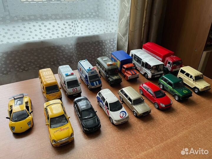 Детские машинки игрушки металлические