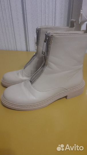 Ботинки женские демисезонные 39 размера