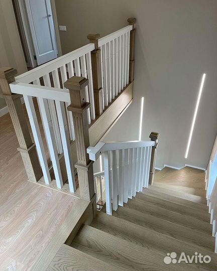 Лестница из ясеня