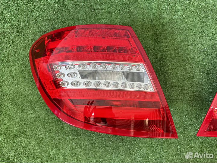 Задние фонари Мерседес W 204 Оригинал