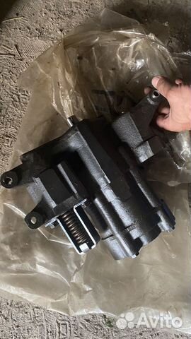 Насос масляный