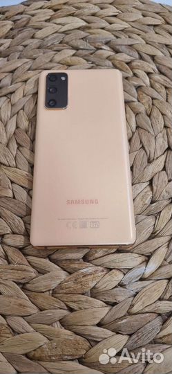 Samsung galaxy s20fe