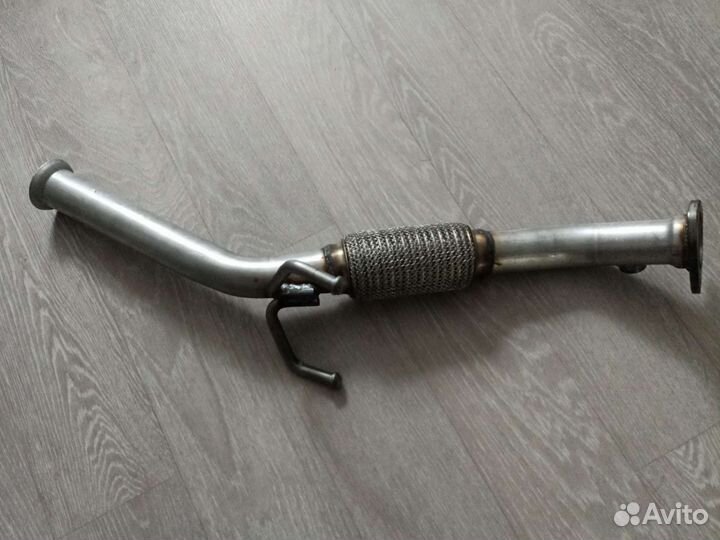 CBD605.039 труба приёмная для лада x-ray и веста