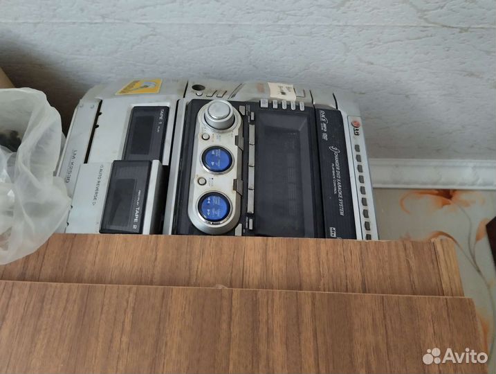 Музыкальный центр