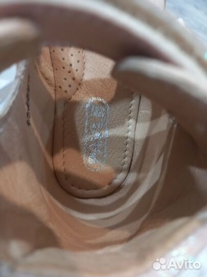 Сандалии для девочки
