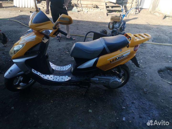 Продам скутер 150куб