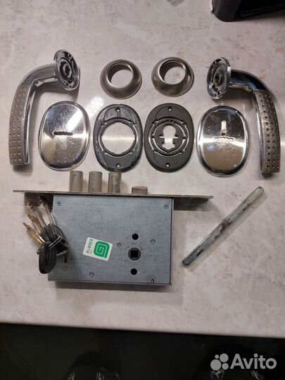 Замки врезные 
