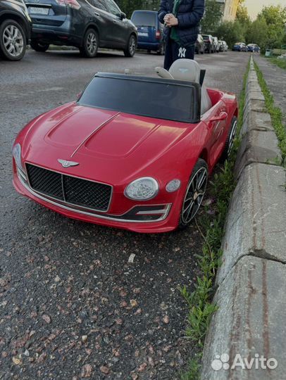 Машина детская электрическая bentley
